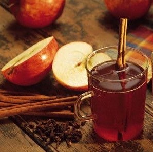 Apple Cider With Cinnamon Sticks square Apple Cider With Cinnamon Sticks square